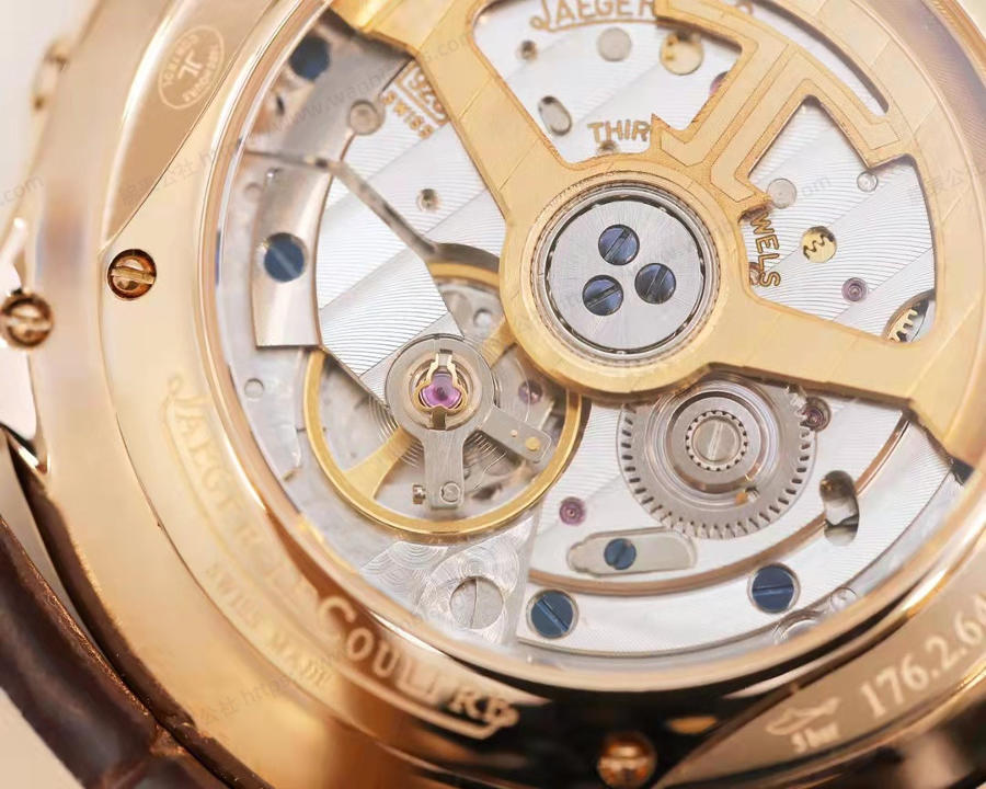 GF Factory Jaeger-LeCoultre Moon Phase 136255J (gri kadran) saat incelemesi — 9. fotoğraf