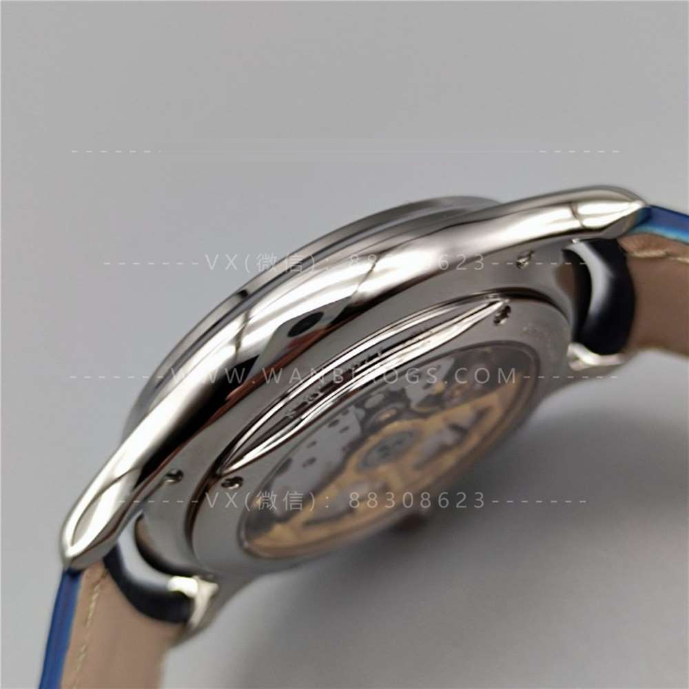 GF Factory Jaeger-LeCoultre Palyaço 1378420 saat incelemesi - Sade ve ağırbaşlı Jaeger-LeCoultre Master serisi — 10. fotoğraf