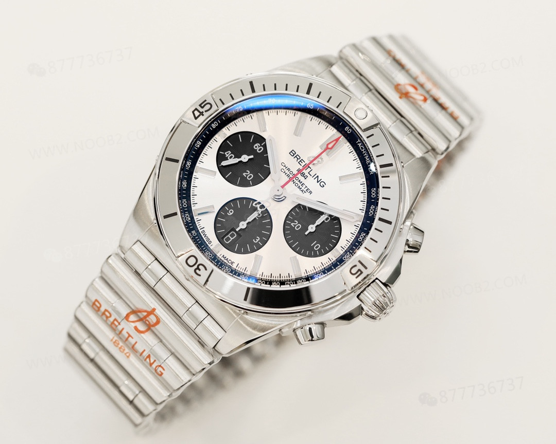 GF Factory Replika Breitling Chronomat retro mermi bilezikli 42 mm kronograf panda beyaz kadran — 2. fotoğraf
