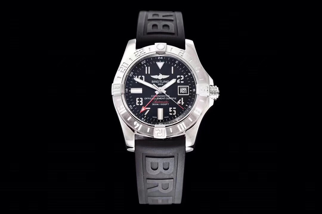 GF Factory V2 Breitling Avenger II GMT A3239011 güncellenmiş versiyon replika saat ile orijinal karşılaştırmalı inceleme — 12. fotoğraf