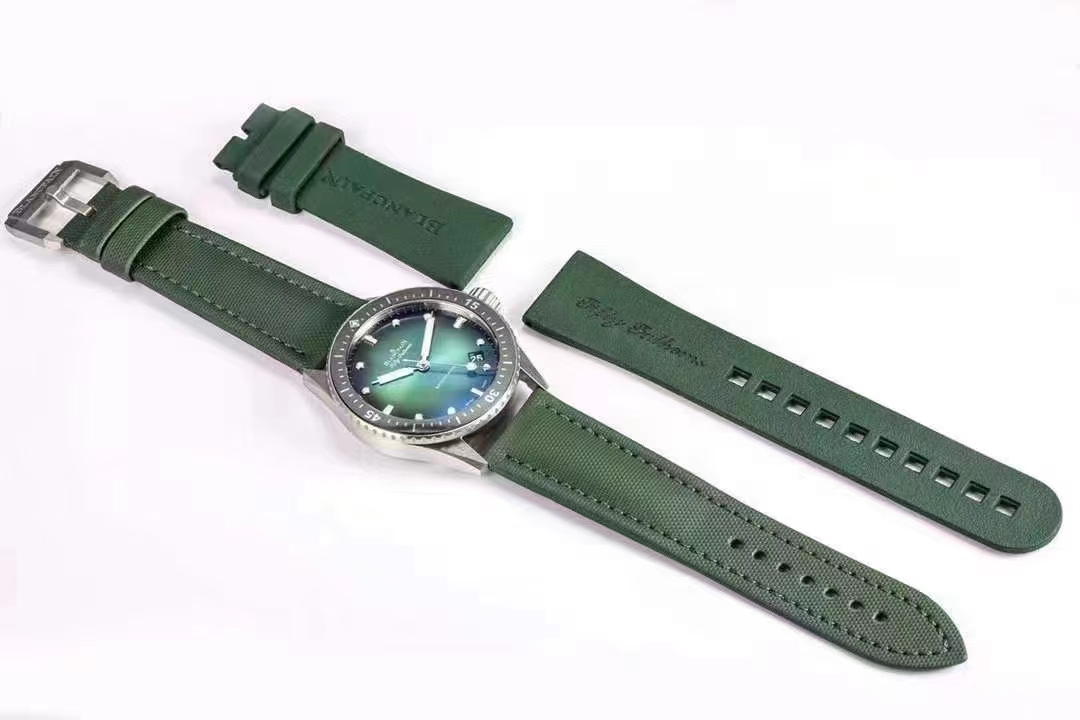 GF'nin yeni Blancpain Fifty Fathoms Bathyscaphe modeli yakında satışta — 9. fotoğraf