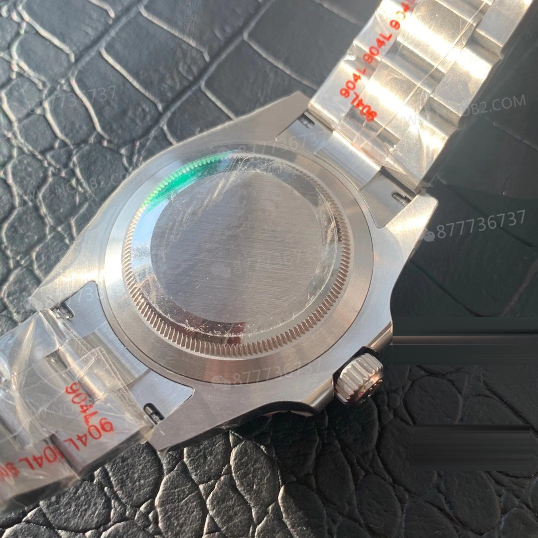 Green Fabrikası 2020 Yeni 41 mm Rolex Yeşil Su Hayaleti (Green Submariner) 126610LV İlk Çıkış İncelemesi — 27. fotoğraf