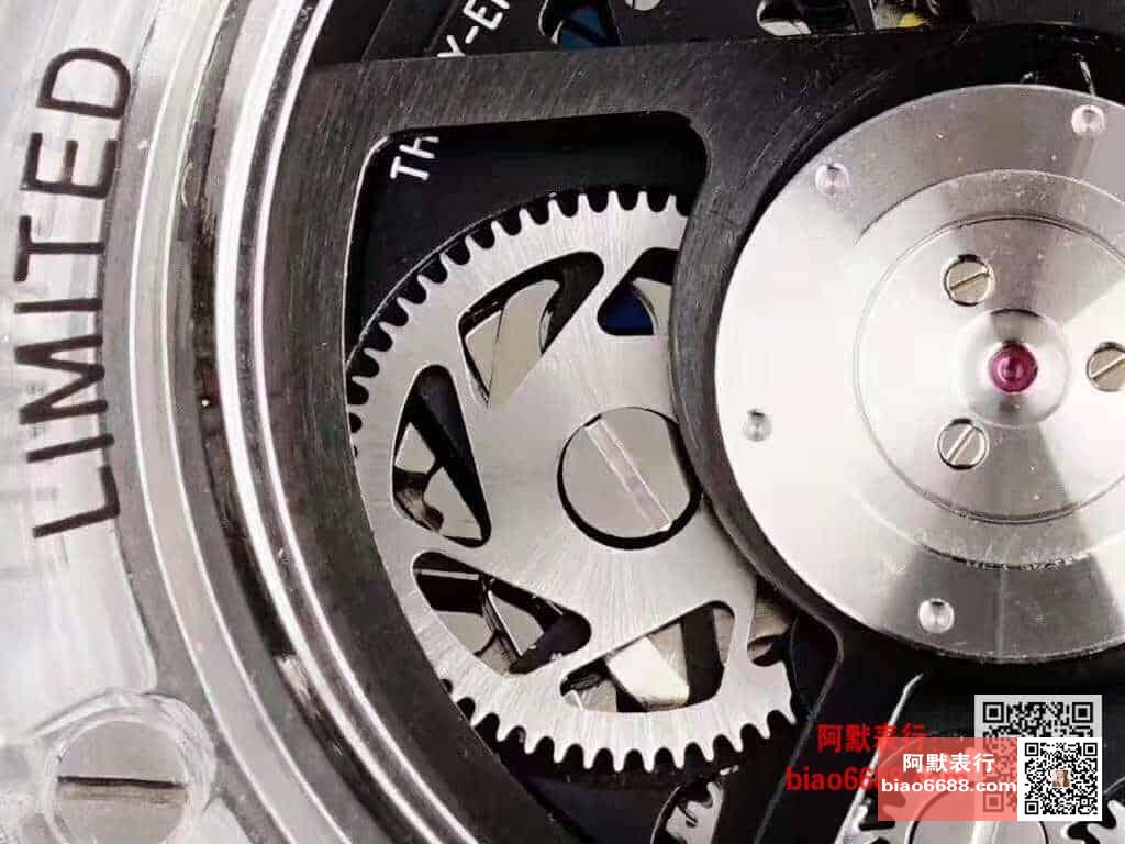 HB Hublot Şeffaf BIG BANG 411.JX.1170.RX İncelemesi — 8. fotoğraf