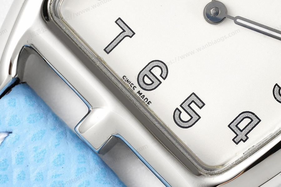 Hermès Cape Cod tonneau 26.5 MM kompakt paslanmaz çelik kol saati — 5. fotoğraf