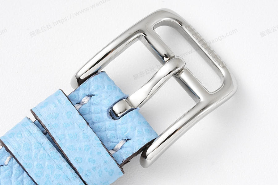 Hermès Cape Cod tonneau 26.5 MM kompakt paslanmaz çelik kol saati — 9. fotoğraf