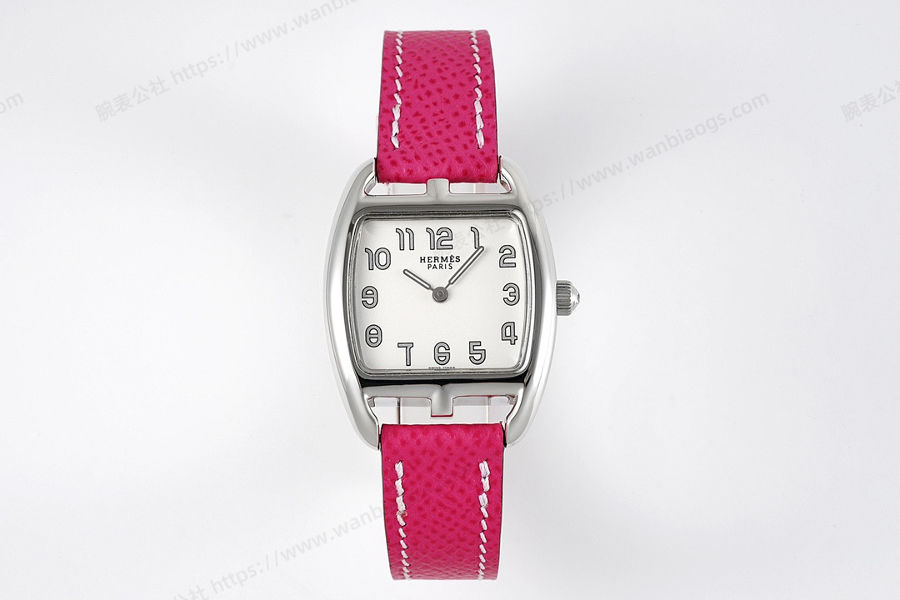 Hermès Cape Cod tonneau 26.5 MM küçük paslanmaz çelik kol saati — 1. fotoğraf