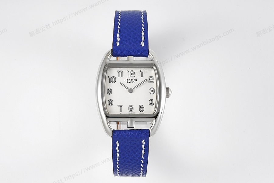 Hermès Cape Cod tonneau 26.5 MM şık paslanmaz çelik kol saati — 1. fotoğraf