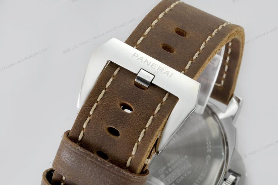 HW Factory Panerai Luminor serisi PAM911 saat incelemesi — 10. fotoğraf