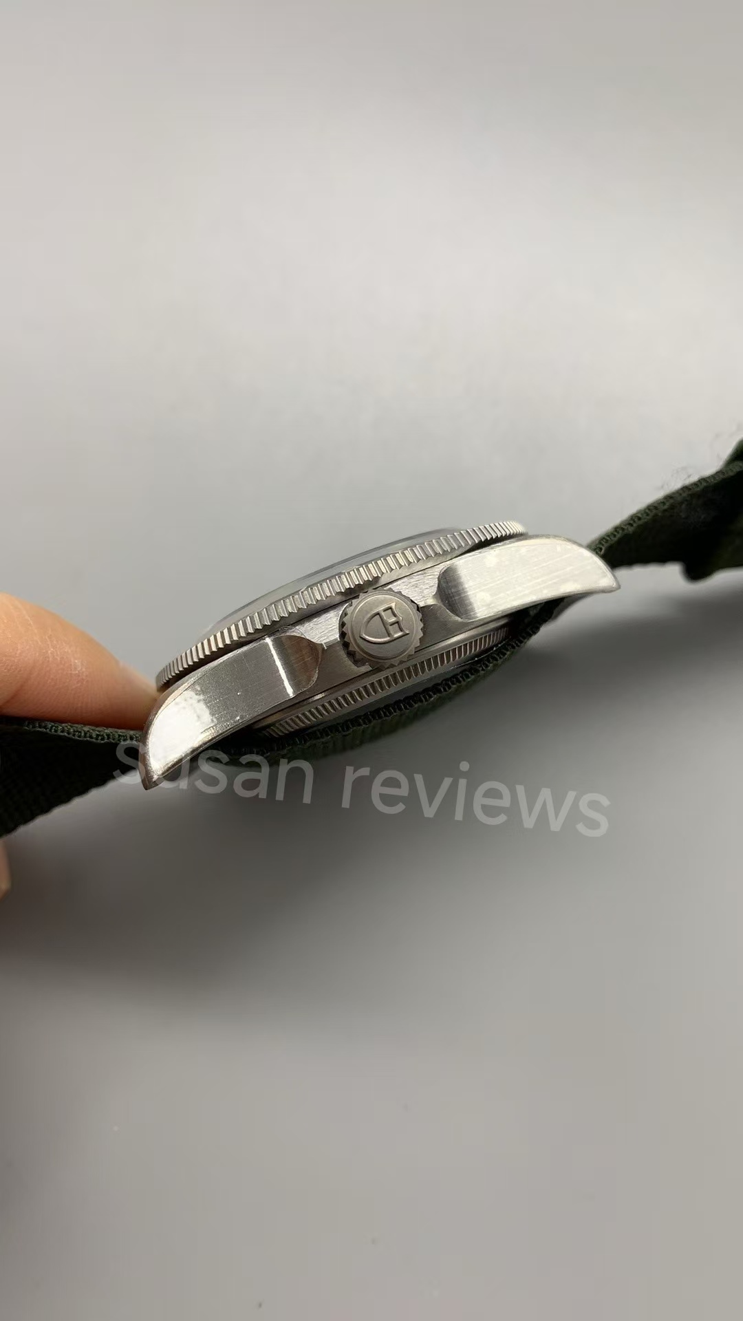 Tudor FXD GMT Kurma Kolu
