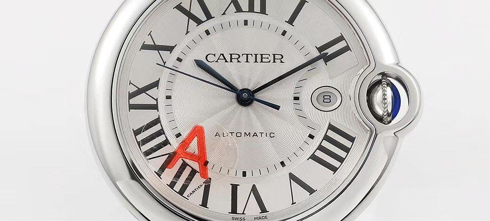 İlk gerçek-replika incelemesi: V6 Factory Cartier Ballon Bleu 42 mm V7 versiyonunun orijinal ve piyasa versiyonuyla karşılaştırması — 4. fotoğraf