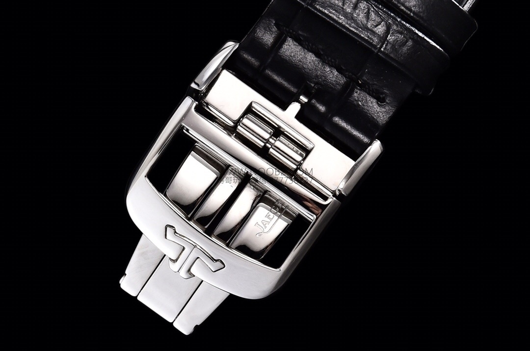 İnceleme: GF Factory Jaeger-LeCoultre Master serisi büyük üç ibreli replika saat Q1548420 nasıl? ZF Factory'i geçebilir mi? — 22. fotoğraf