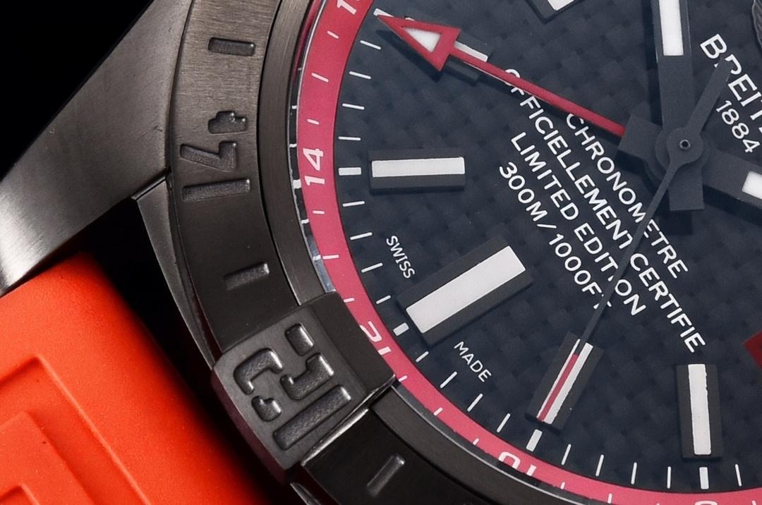 İndirimli GF Factory Breitling Avenger II GMT Blacksteel V2 versiyonu şu an almaya değer mi? — 4. fotoğraf
