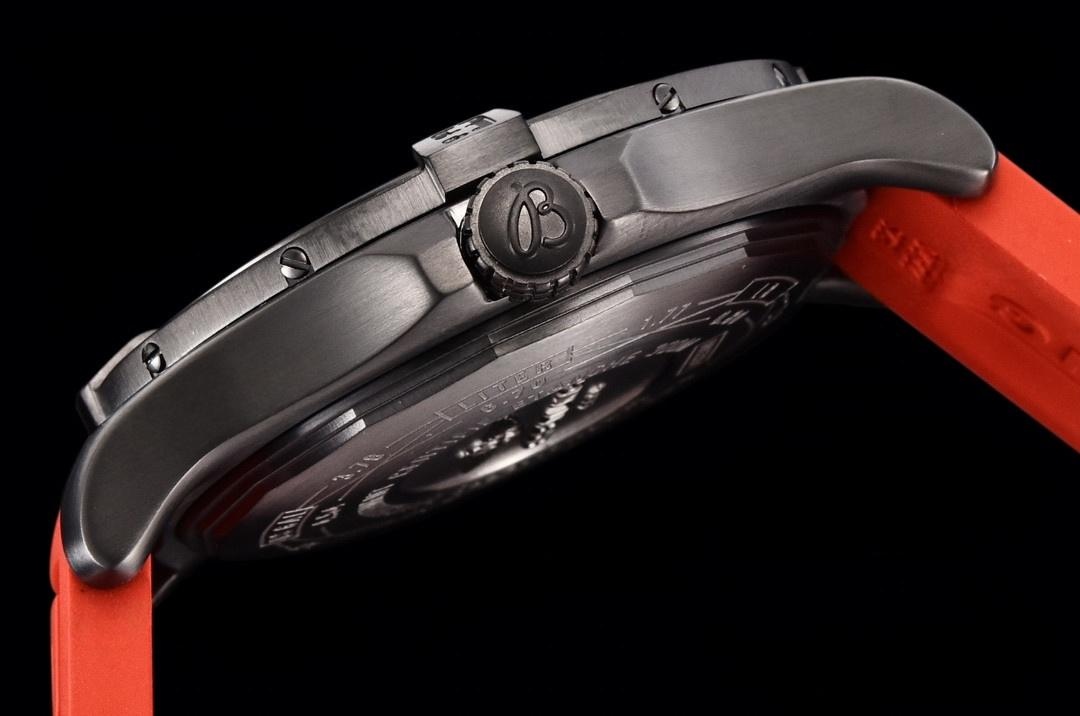 İndirimli GF Factory Breitling Avenger II GMT Blacksteel V2 versiyonu şu an almaya değer mi? — 5. fotoğraf