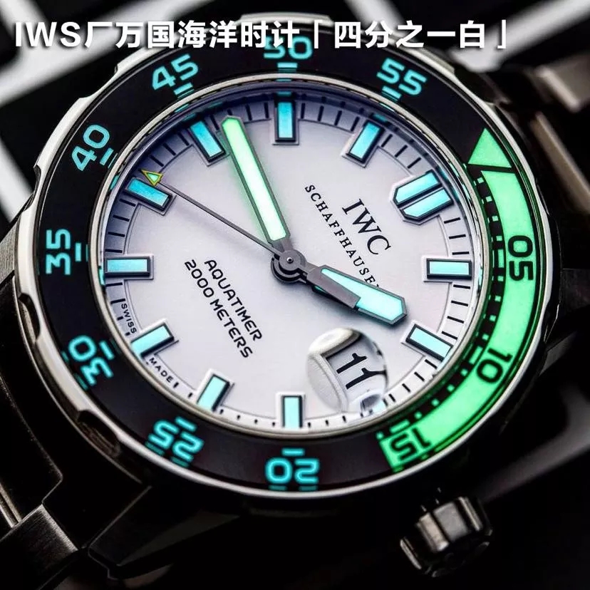 IWS Factory IWC Aquatimer serisi IW356802 çeyrek sarı/beyaz replika saat ile orijinal karşılaştırmalı incelemesi — 20. fotoğraf