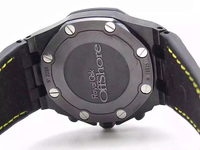 Kasa Arkasındaki Royal Oak Offshore Gravürü