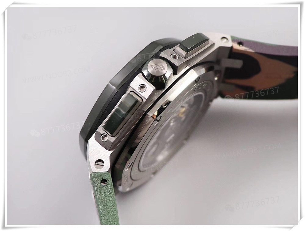 JF Factory Audemars Piguet 26400 Royal Oak Offshore askeri yeşil seramik kamuflaj replika saati gerçeğine ne kadar yakın? — 6. fotoğraf