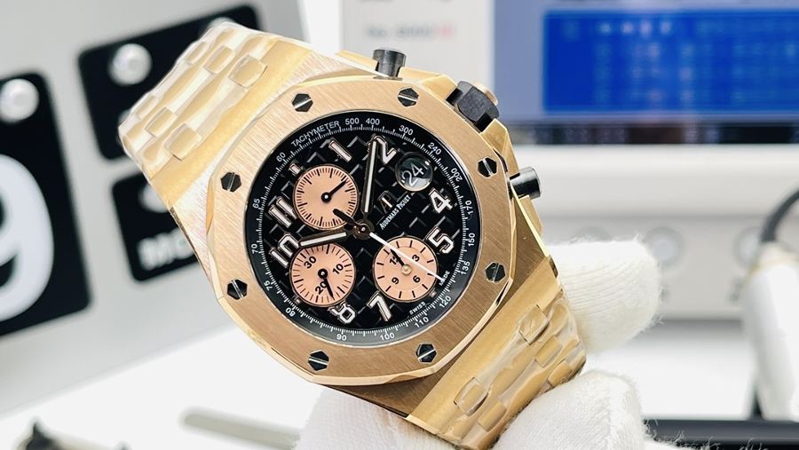 JF Factory Audemars Piguet AP Royal Oak Offshore 26470OR pembe altın üst düzey replika saat incelemesi — 2. fotoğraf