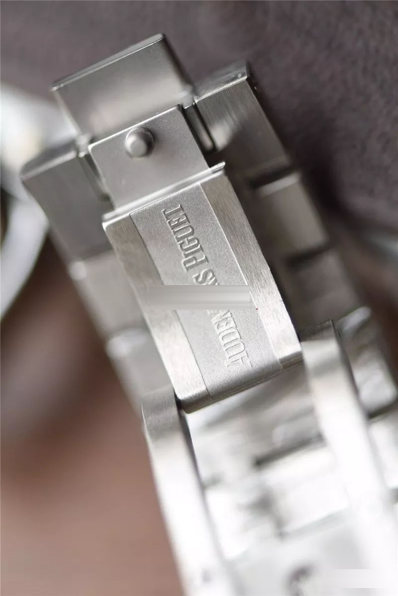 JF Factory Audemars Piguet AP15400 Royal Oak serisi mavi kadran V5 en üst versiyon replika saat incelemesi — detayları yakınlaştırınca nasıl? İlk bakışta sahte belli olur mu? — 15. fotoğraf