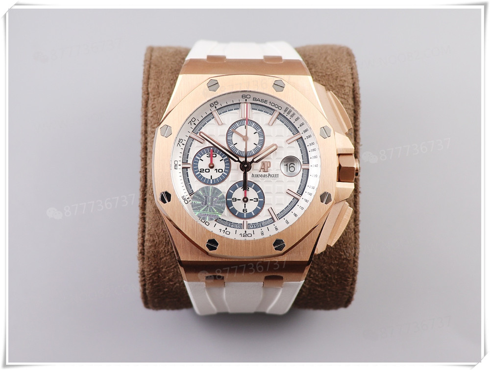 JF Factory V2 versiyonu Audemars Piguet 26408 Royal Oak Offshore, rose gold kasa ve beyaz kadran: işçilik gerçekten iyi mi? — 1. fotoğraf