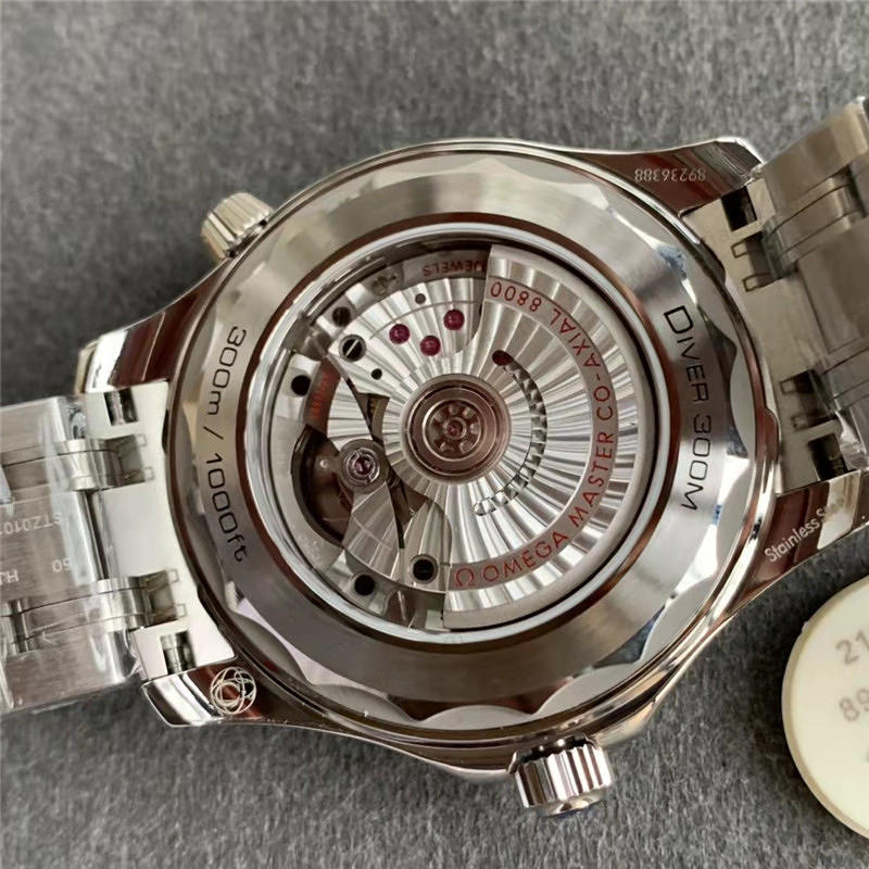 JVS Factory Omega Seamaster 300m Saat İncelemesi — 8. fotoğraf