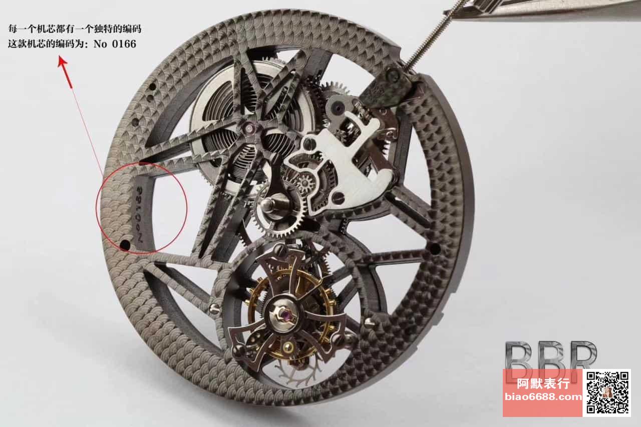 Karşılaştırmalı inceleme: BBR Factory V3 versiyonu Roger Dubuis Excalibur Kings serisi ultra ince iskeletli tourbillon kol saati - Model: RDDBEX0392 — 6. fotoğraf