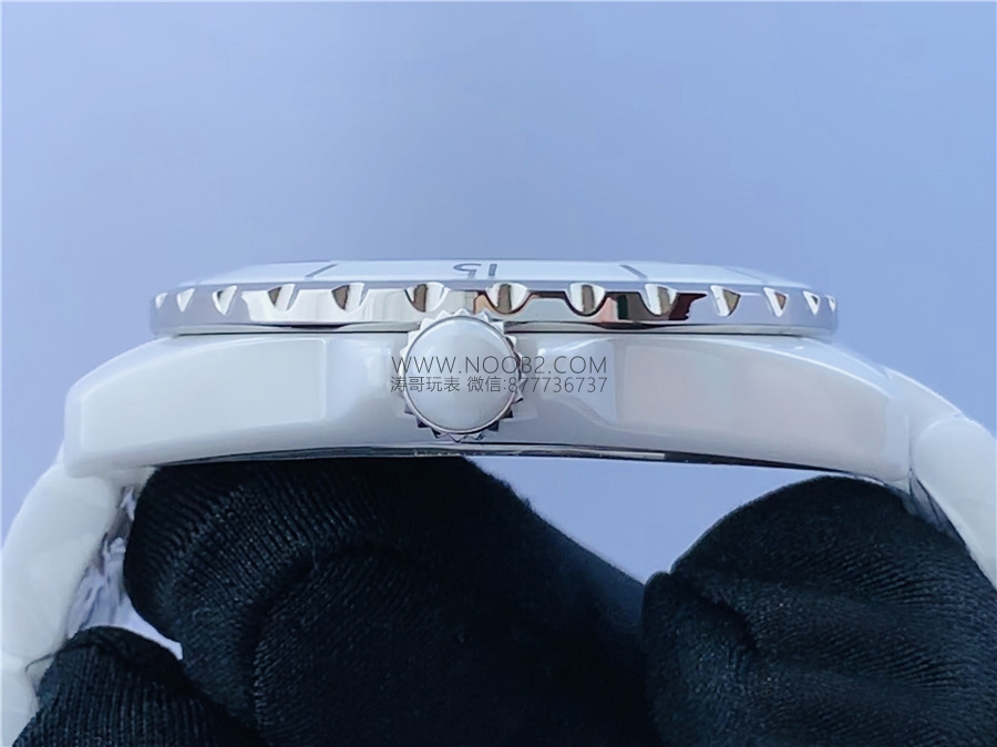 KOR Factory Chanel J12 seramik replika saat incelemesi — 6. fotoğraf