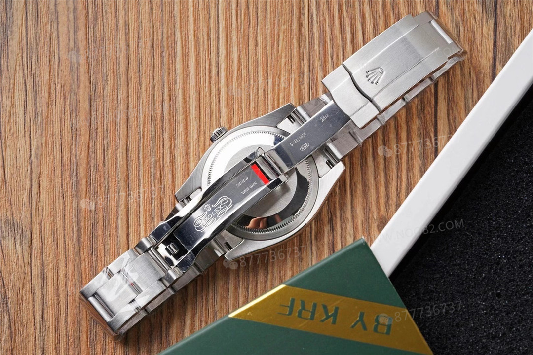 KRF Factory Rolex Oyster Perpetual 126000-0004 serisi 36 mm almaya değer mi? — 9. fotoğraf