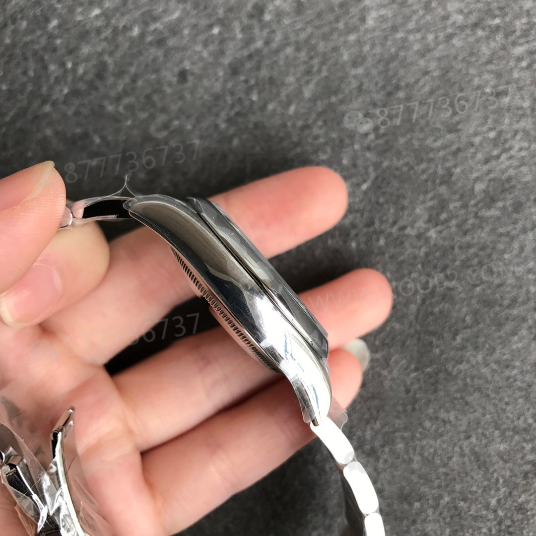 KRF Factory Rolex Oyster Perpetual 36 işçiliği nasıl? Almaya değer mi? — 25. fotoğraf