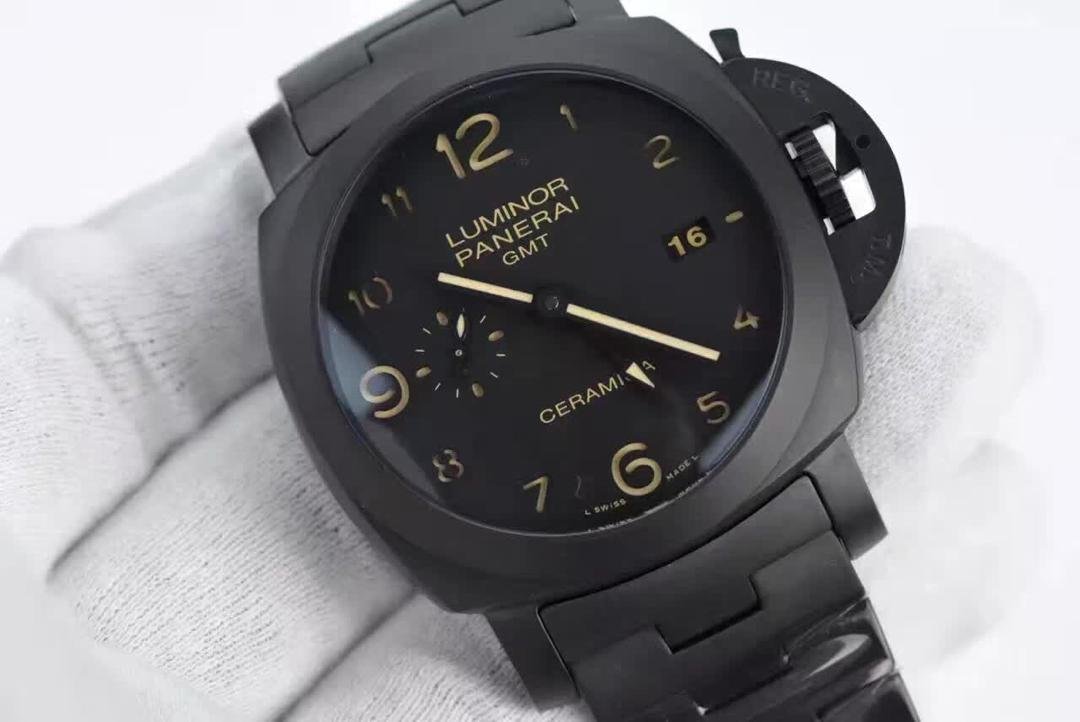 Replika Panerai Luminor GMT Ceramica