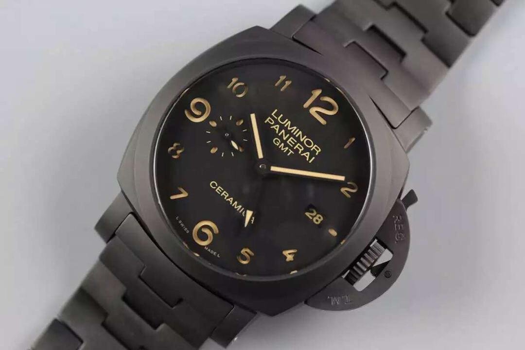 Replika Panerai PAM 438