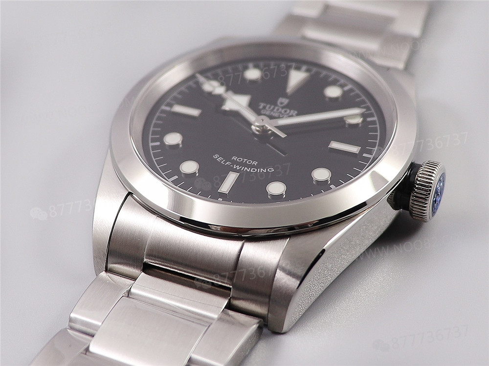 LF Factory Tudor Black Bay 79540: Black Bay 41 mm V2 versiyonunun işçiliği nasıl? — 6. fotoğraf