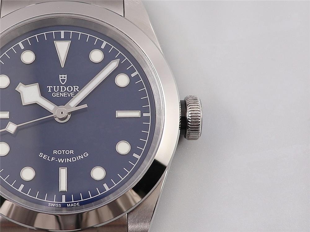 LF Factory Tudor Black Bay 79540: Black Bay 41 mm V2 versiyonunun işçiliği nasıl? — 7. fotoğraf