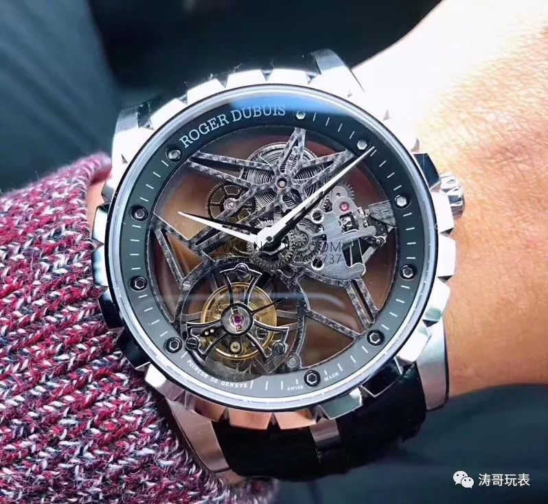 Lu Han'ın da taktığı BBR Factory Roger Dubuis RDDBEX0393 iskelet tourbillon üst seviye versiyon incelemesi — 1. fotoğraf