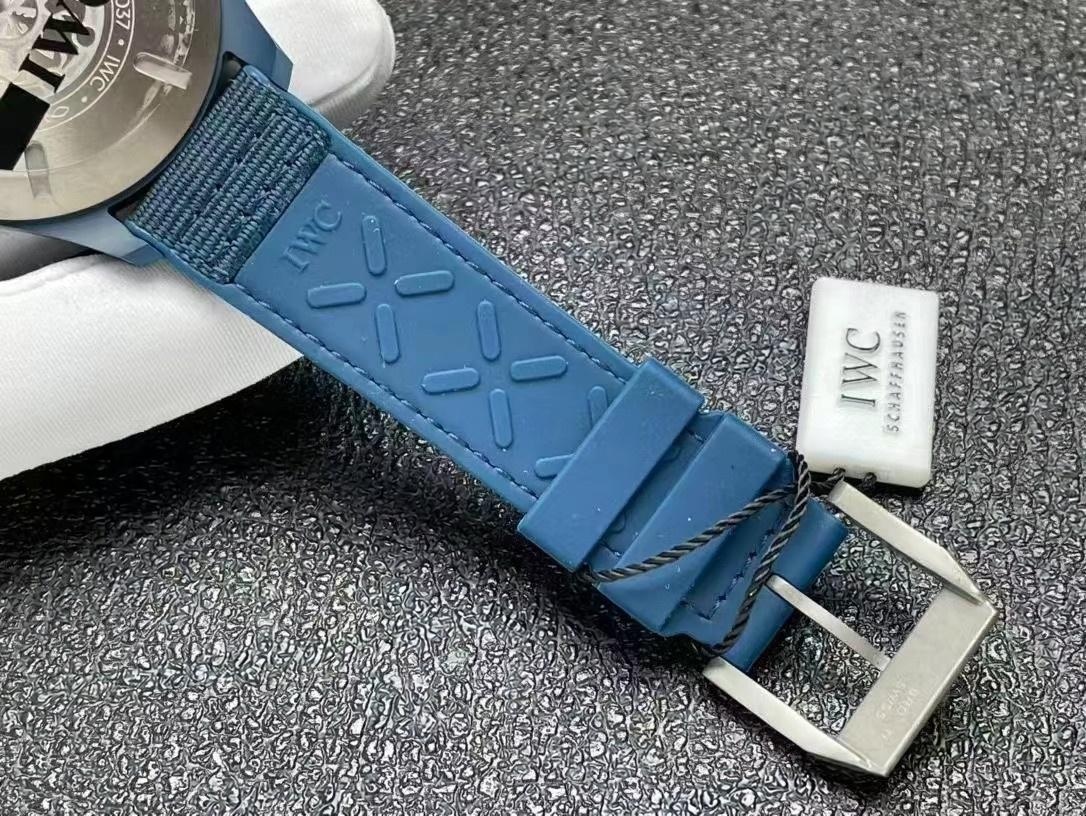 M+ fabrikası IWC Mark 18 IW328101 mavi seramik işçiliği nasıl? — 9. fotoğraf