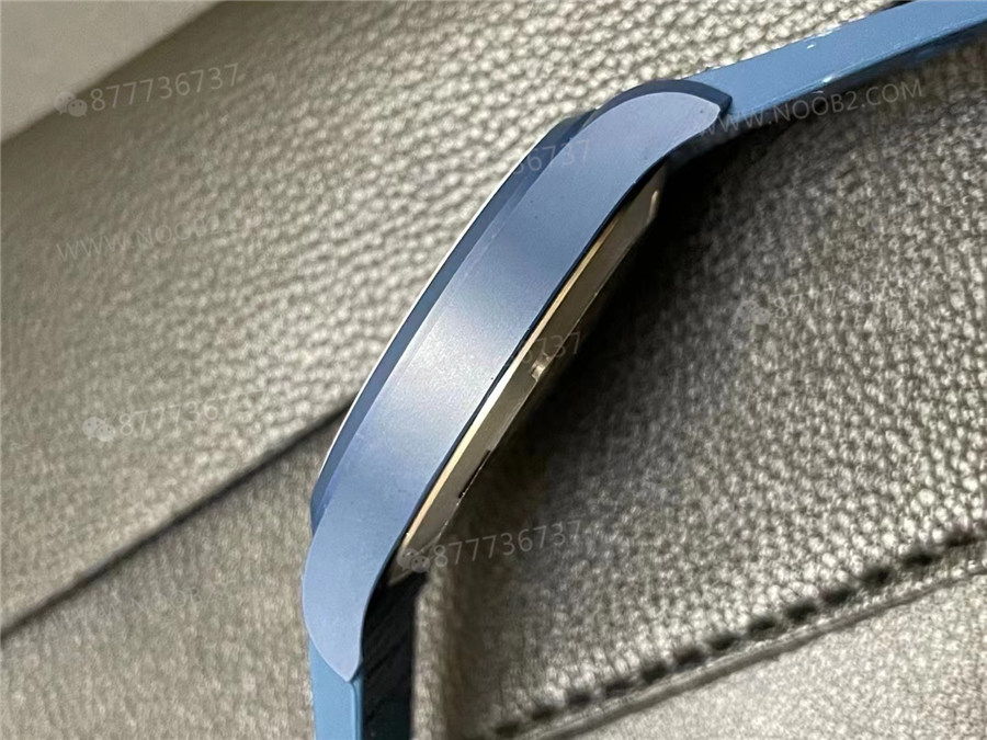 M+ Fabrikası IWC Mark XVIII Mavi Seramik Güncellenmiş V2 Merkez Eksen Versiyonu — 5. fotoğraf