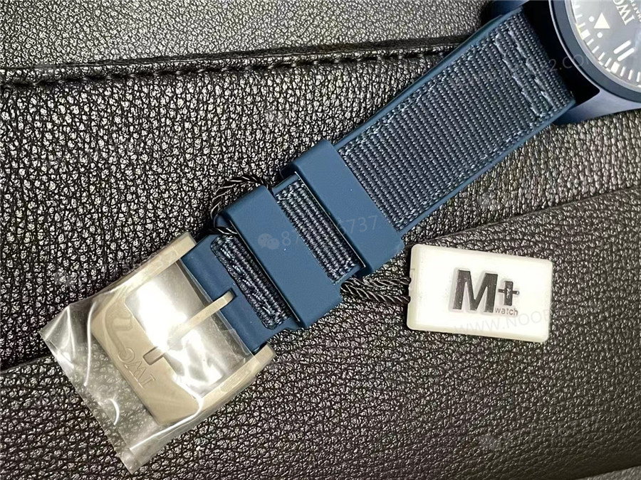 M+ Fabrikası IWC Mark XVIII Mavi Seramik Güncellenmiş V2 Merkez Eksen Versiyonu — 7. fotoğraf