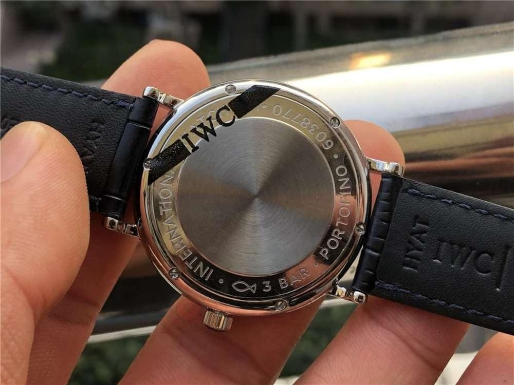 MKS Factory IWC Portofino Ay Evresi «Özel Üretim 35800 Mekanizma» İşçilik İncelemesi — 5. fotoğraf