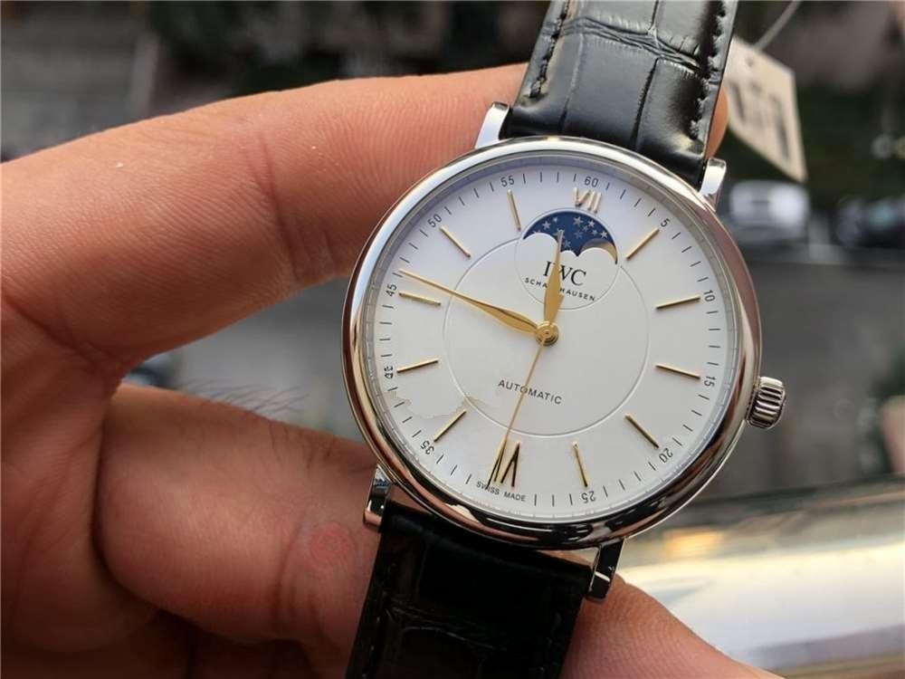 MKS Factory IWC Portofino Ay Evresi «Özel Üretim 35800 Mekanizma» İşçilik İncelemesi — 9. fotoğraf
