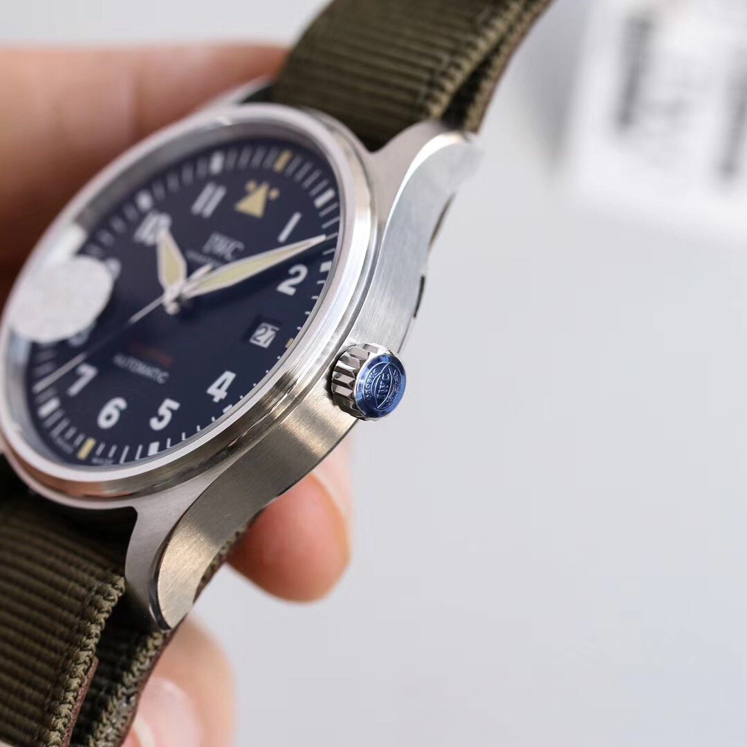 MKS Yeni IWC Spitfire Serisi IW326801 Pilot Saati Replika İncelemesi — 4. fotoğraf