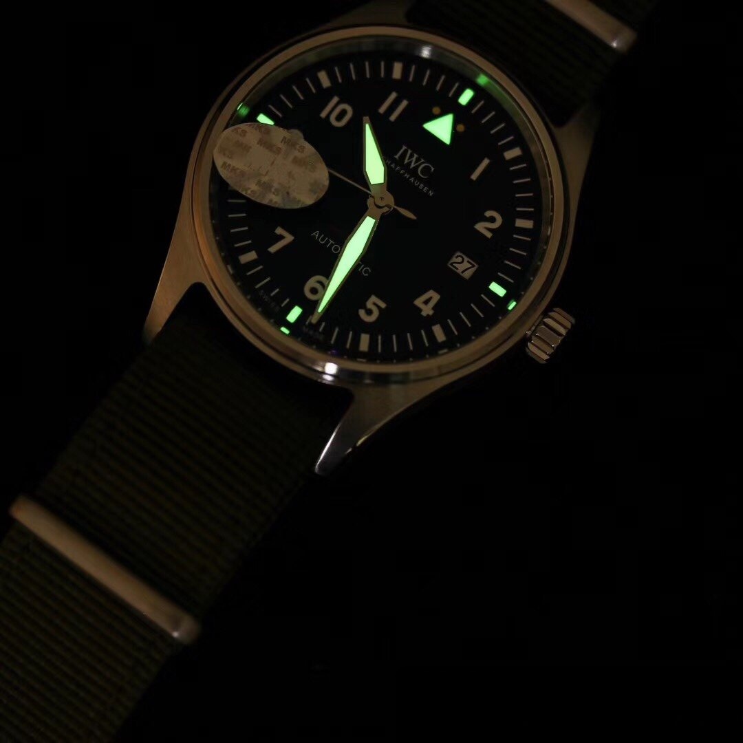MKS Yeni IWC Spitfire Serisi IW326801 Pilot Saati Replika İncelemesi — 10. fotoğraf