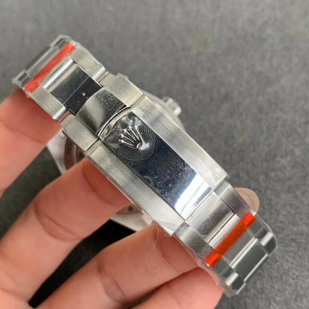 Noob fabrikasından özel fiyatlarla Rolex saatler — 7. fotoğraf