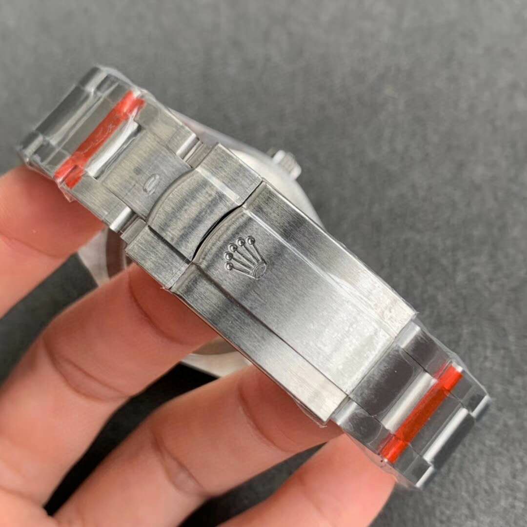 Noob fabrikasından özel fiyatlarla Rolex saatler — 26. fotoğraf