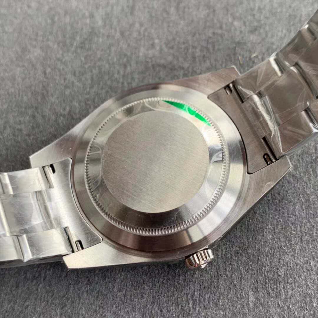 Noob fabrikasından özel fiyatlarla Rolex saatler — 36. fotoğraf