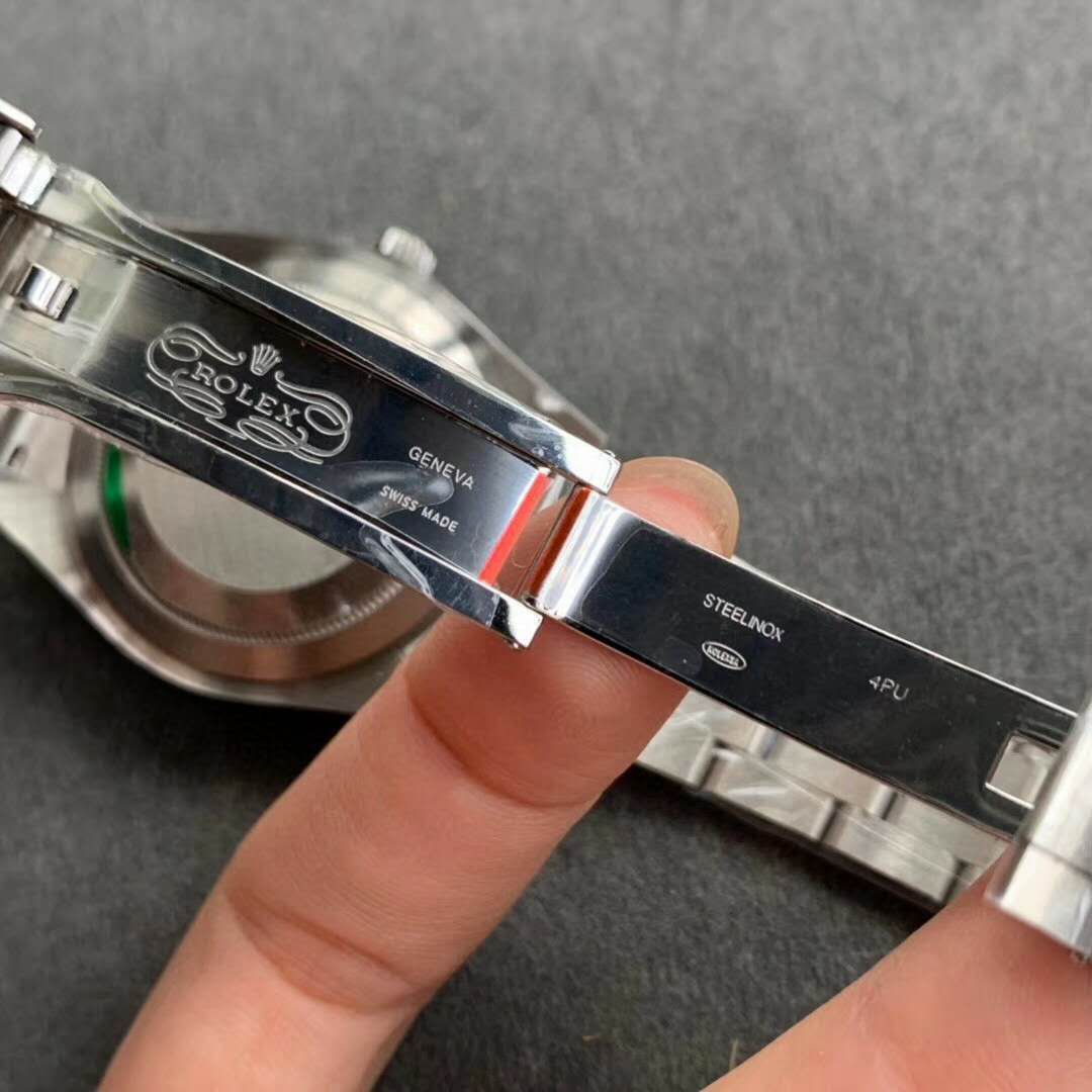 Noob fabrikasından özel fiyatlarla Rolex saatler — 37. fotoğraf