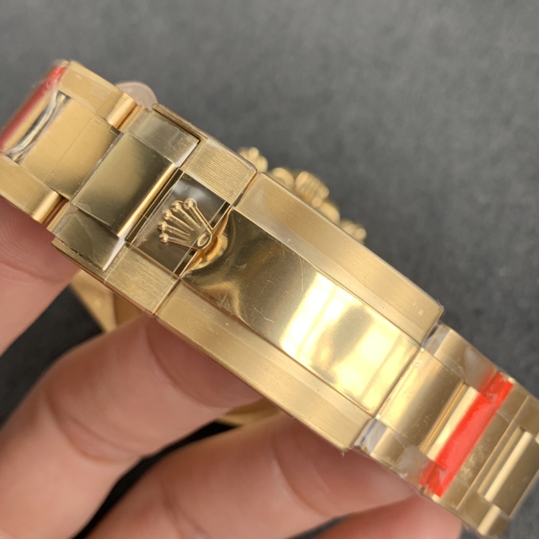 Noob Factory Replica Rolex Daytona Sarı Altın Yeşil Kadran ve Super Clone 4130 Mekanizmalı — 6. fotoğraf
