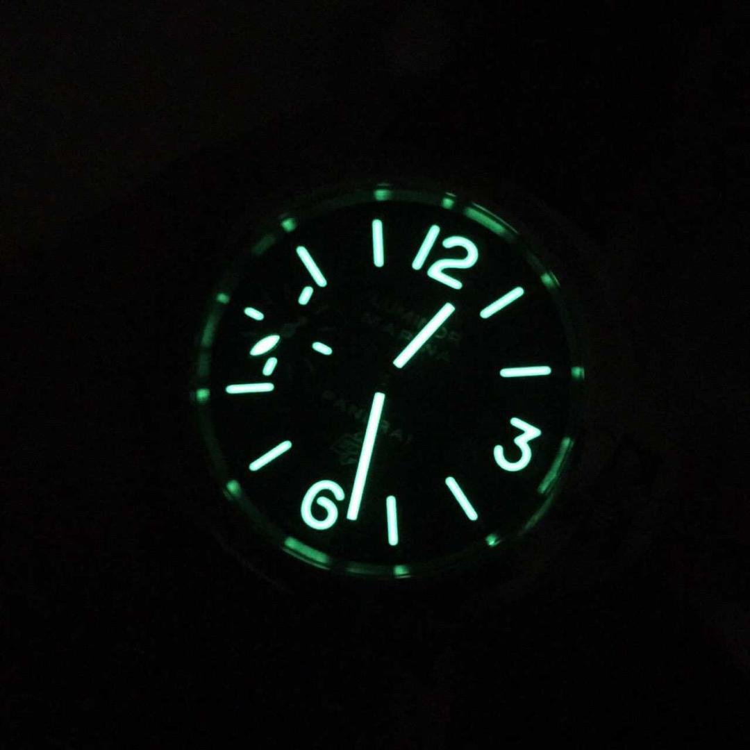 Panerai PAM 111 Kadran Lume