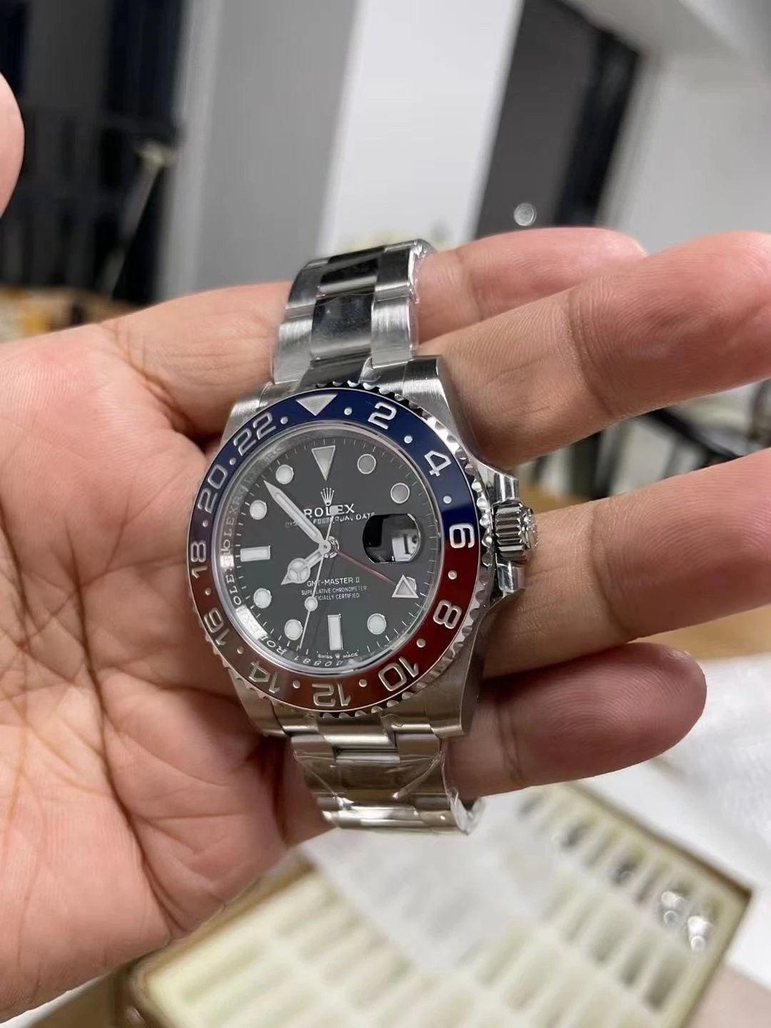 Ön Tanıtım: Clean Rolex GMT Cola bezel - kırmızı-mavi bezel - mavi-siyah bezelde renk farkı var mı? — 10. fotoğraf