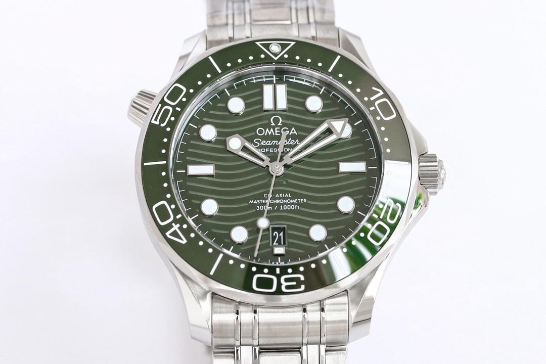 OR Factory Omega Seamaster 300 yeşil kadran – Yeşil Seamaster 300 kalitesi nasıl? — 1. fotoğraf