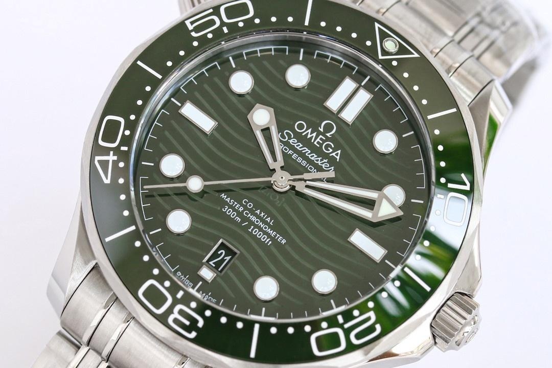 OR Factory Omega Seamaster 300 yeşil kadran – Yeşil Seamaster 300 kalitesi nasıl? — 3. fotoğraf