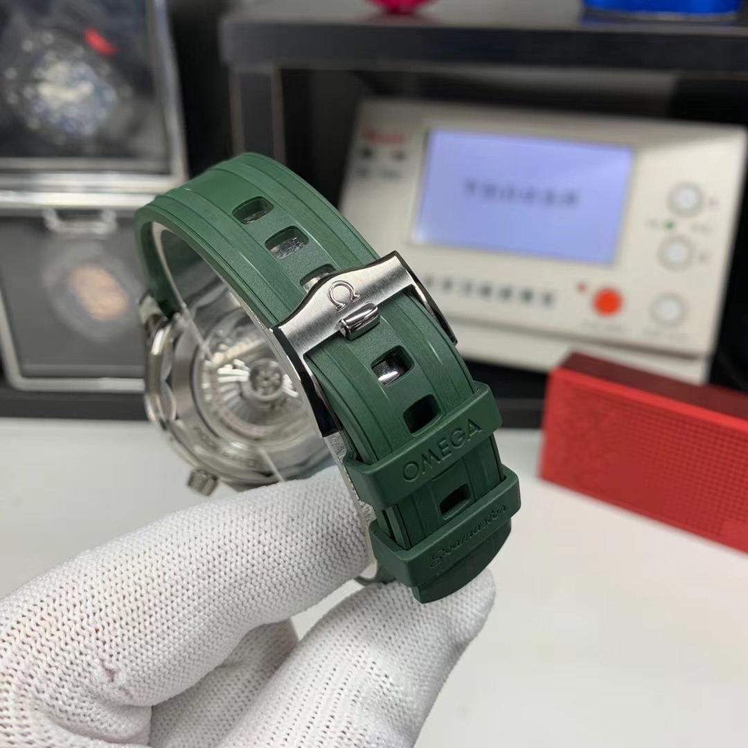 Omega Yeşil Seamaster Kauçuk Kayış